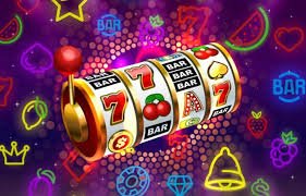 Người dùng Việt Nam trải nghiệm cá cược thể thao trên điện thoại di động f8bet2a